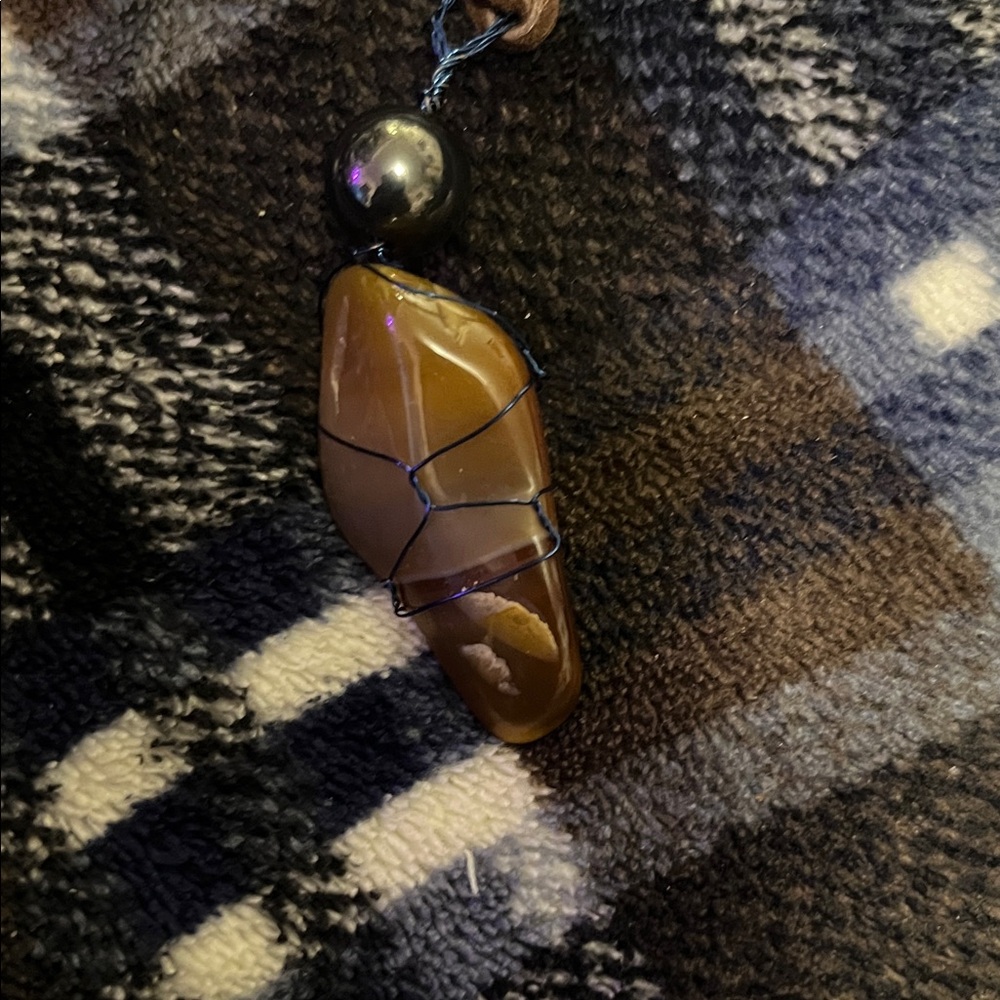Brown Wire-Wrapped Pendant Necklace